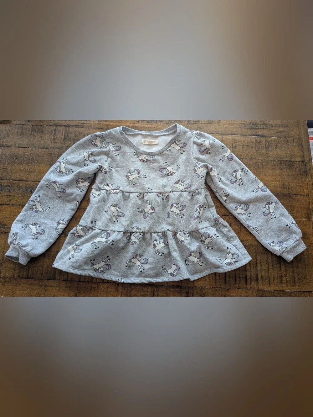 Tucker + Tate Gray Rainbow Unicorn Tiered Long-Sleeve Sweatshirt 5T EUC
